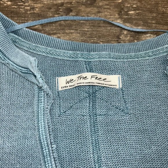 We The Free Anyway Top Distressed Deep Teal Wrap Raw Edge Deep V Extra Small - Picture 3 of 9